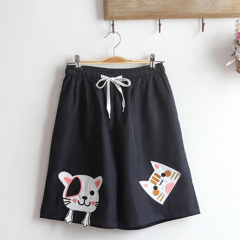 Cartoon Kitty Embroidery Lace Up Shorts  |   Shorts Clothing Black