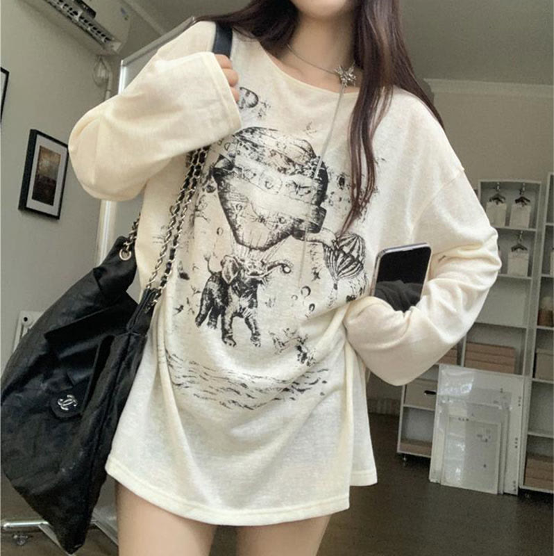 Elephant Balloon Round Collar Long Sleeve T-Shirt  |   T-Shirts Clothing Beige