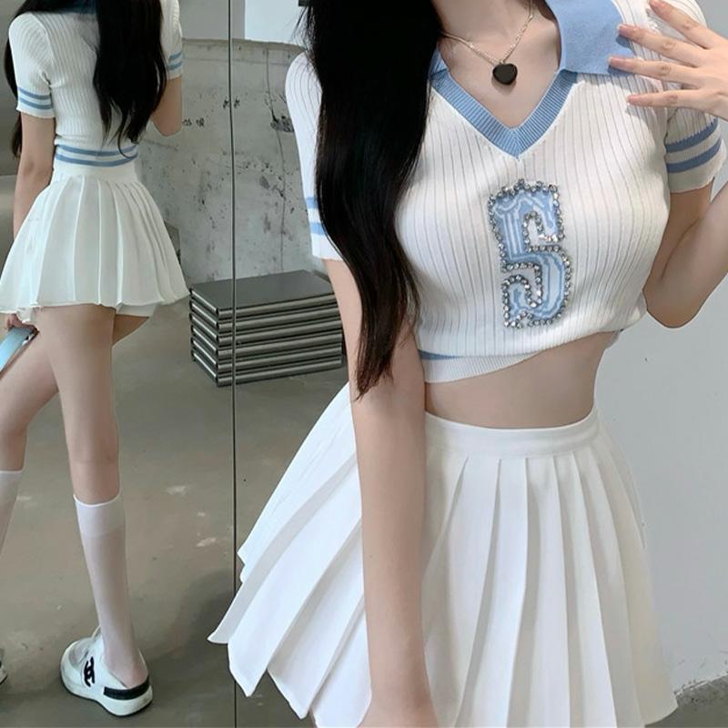 Two Pieces Letter Print Colorblock T-Shirt Pleated Skirt  |   T-Shirts Clothing Skirt